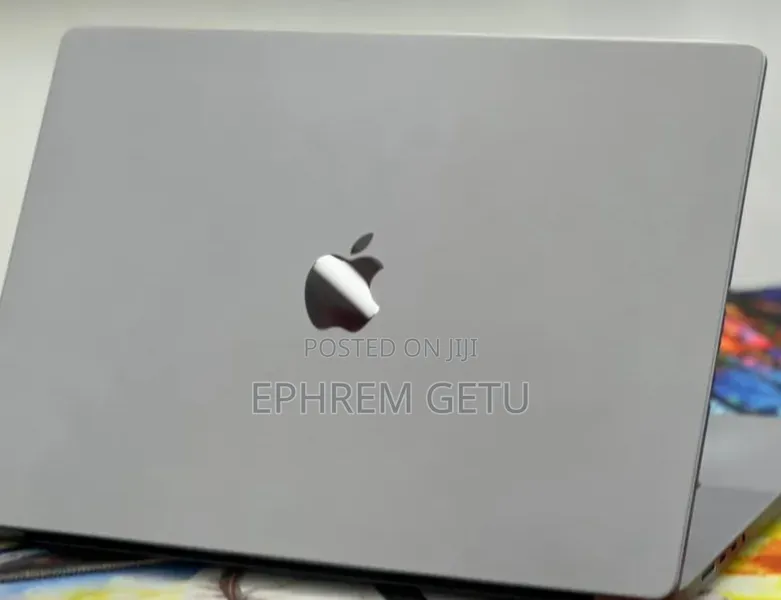 New Laptop Apple MacBook Pro 2021 M1 16GB Apple M1 Pro SSD 1T