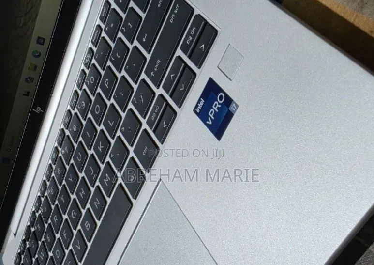 New Laptop HP EliteBook 840 G9 16GB Intel Core i7 SSD 512GB