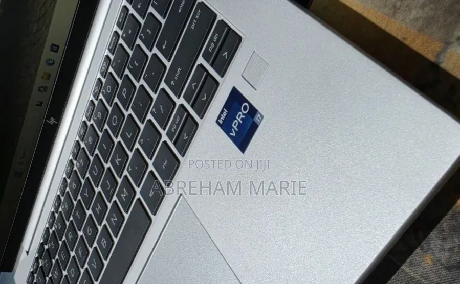 New Laptop HP EliteBook 840 G9 16GB Intel Core i7 SSD 512GB
