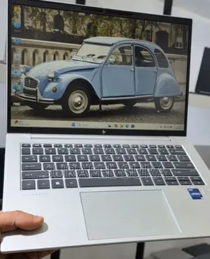 New Laptop HP EliteBook 840 G9 16GB Intel Core i7 SSD 512GB