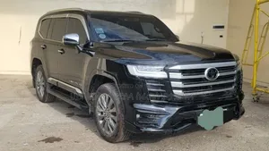 Toyota Land Cruiser 2023 Black