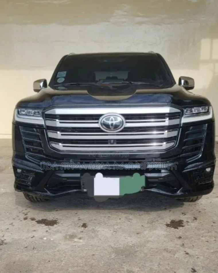 Toyota Land Cruiser 2023 Black
