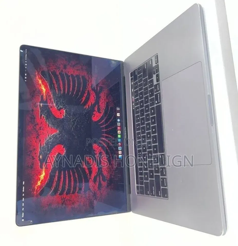 New Laptop Apple MacBook Pro 2019 32GB Intel Core i9 SSD 1T