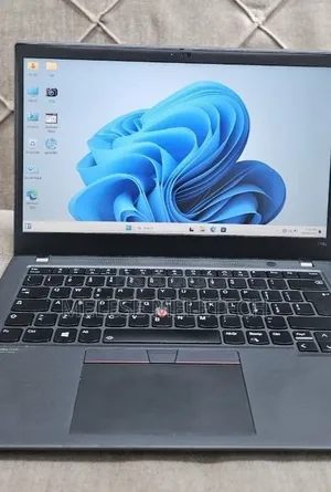 New Laptop Lenovo ThinkPad T14 G3 16GB Intel Core i7 SSD 512GB