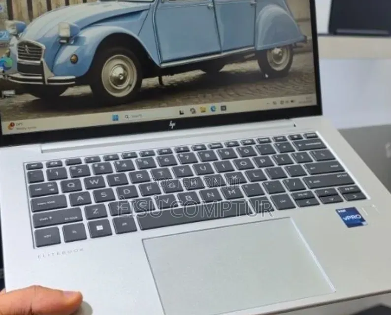 New Laptop HP EliteBook 840 G8 16GB Intel Core i7 SSD 512GB