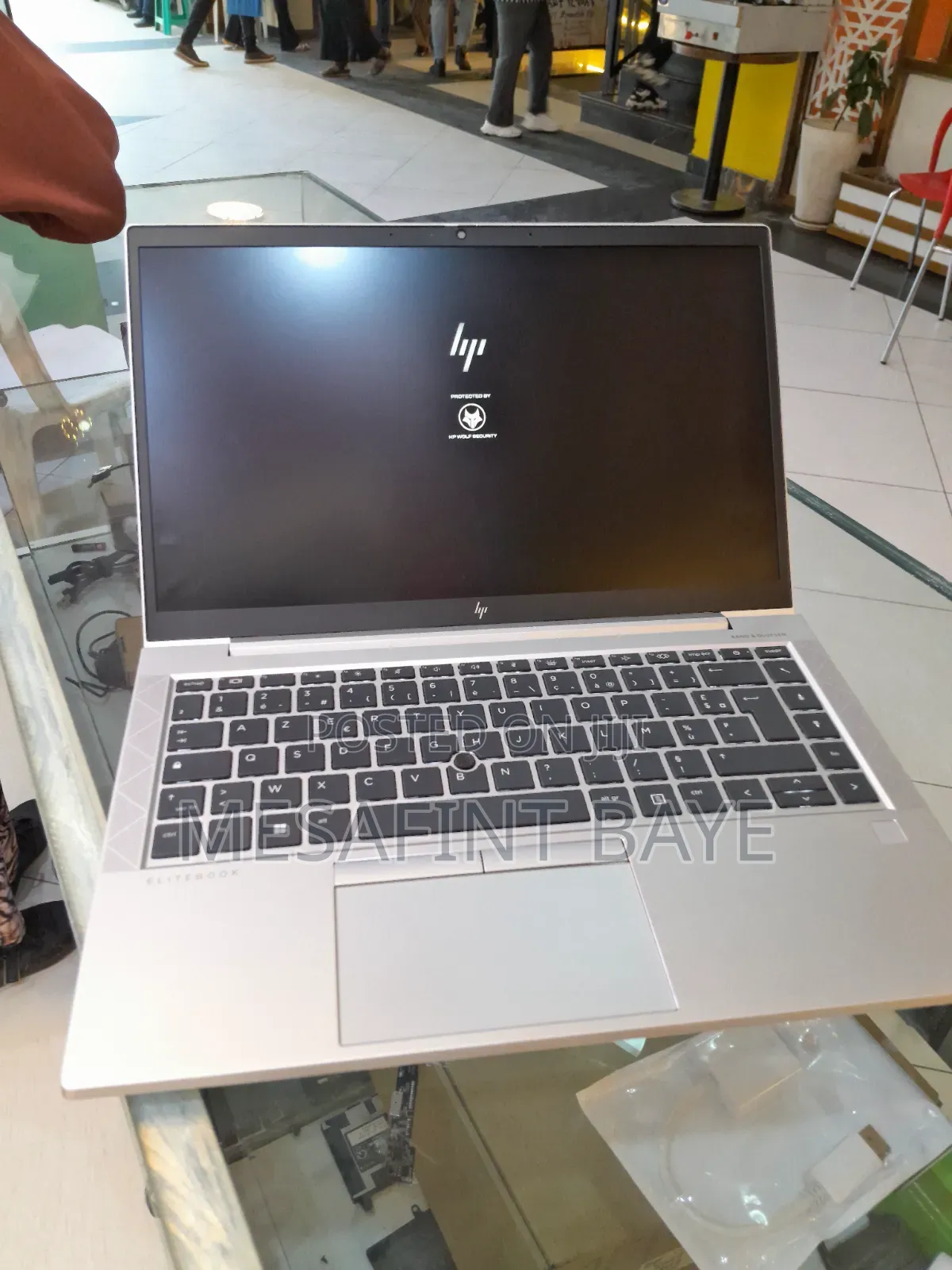 New Laptop HP ZBook Firefly G8 32GB Intel Core i9 SSD 512GB