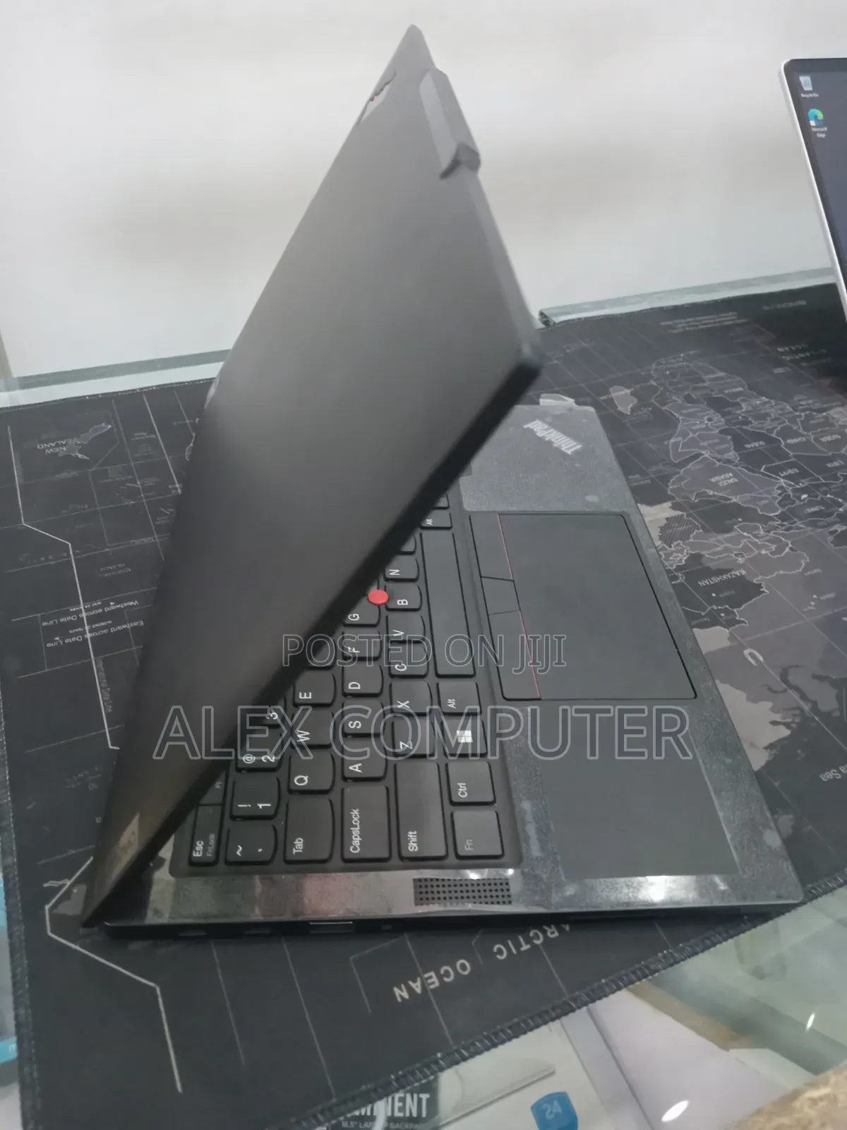 New Laptop Lenovo ThinkPad X13 Gen 4 16GB Intel Core i7 SSD 512GB