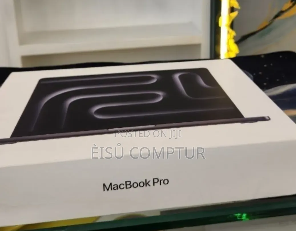 New Laptop Apple MacBook Pro 2025 M5 16GB Apple M5 Pro SSD 512GB