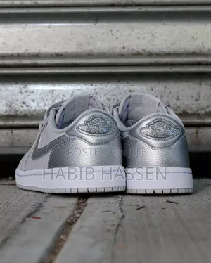 Nike Dunk Low Shoes