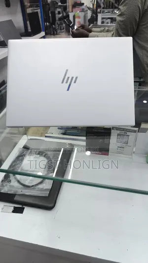 New Laptop HP EliteBook 840 G10 16GB AMD Ryzen 5 SSD 512GB