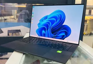 New Laptop Dell Precision 5570 16GB Intel Core i7 SSD 512GB