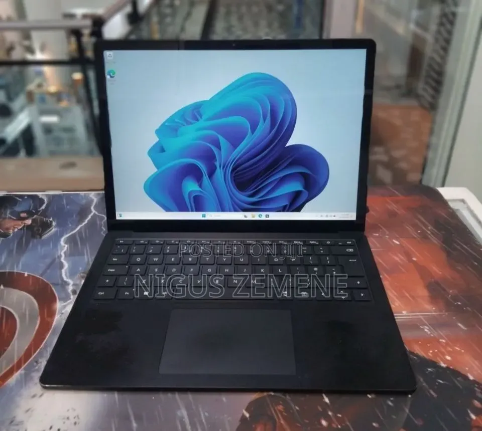 New Laptop Dell Precision 5570 16GB Intel Core i7 SSD 512GB