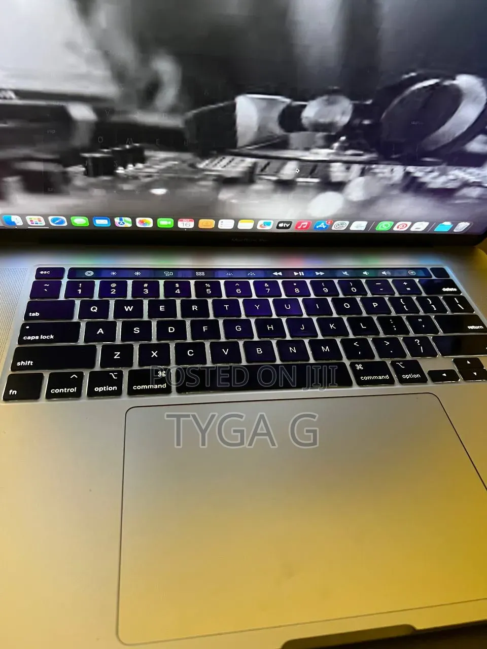 Laptop Apple MacBook Pro 2019 16GB Intel Core i7 HDD 500GB