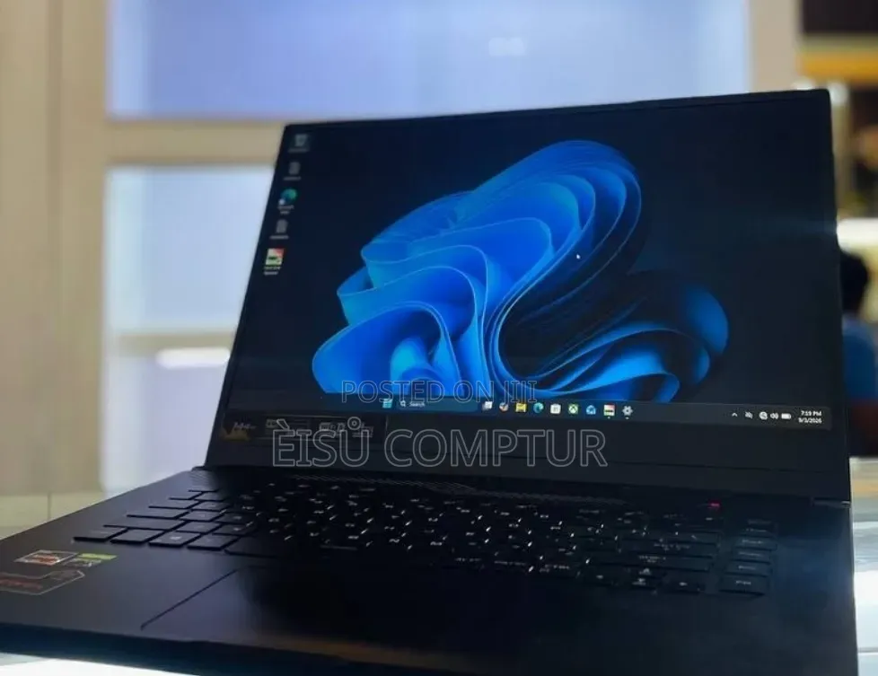 New Laptop Asus ROG Zephyrus G15 16GB AMD Ryzen 7 SSD 512GB