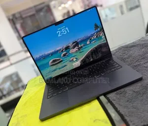 New Laptop Apple MacBook Pro 2021 M1 16GB Apple M4 SSD 512GB