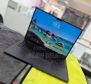New Laptop Apple MacBook Pro 2024 M4 16GB Apple M4 SSD 512GB
