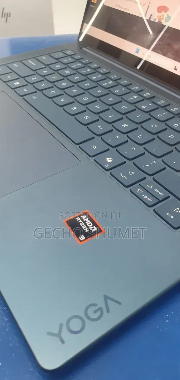 New Laptop Lenovo Yoga 7i 32GB AMD Ryzen 9 SSD 1T