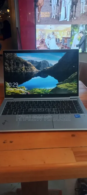 New Laptop HP EliteBook 840 G8 16GB Intel Core i5 SSD 512GB