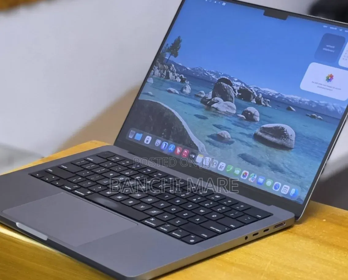 New Laptop Apple MacBook Pro 2021 M1 32GB Apple M1 Pro SSD 512GB