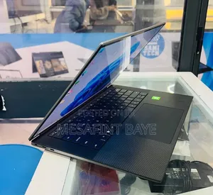 New Laptop Dell Precision 5570 16GB Intel Core i7 SSD 512GB
