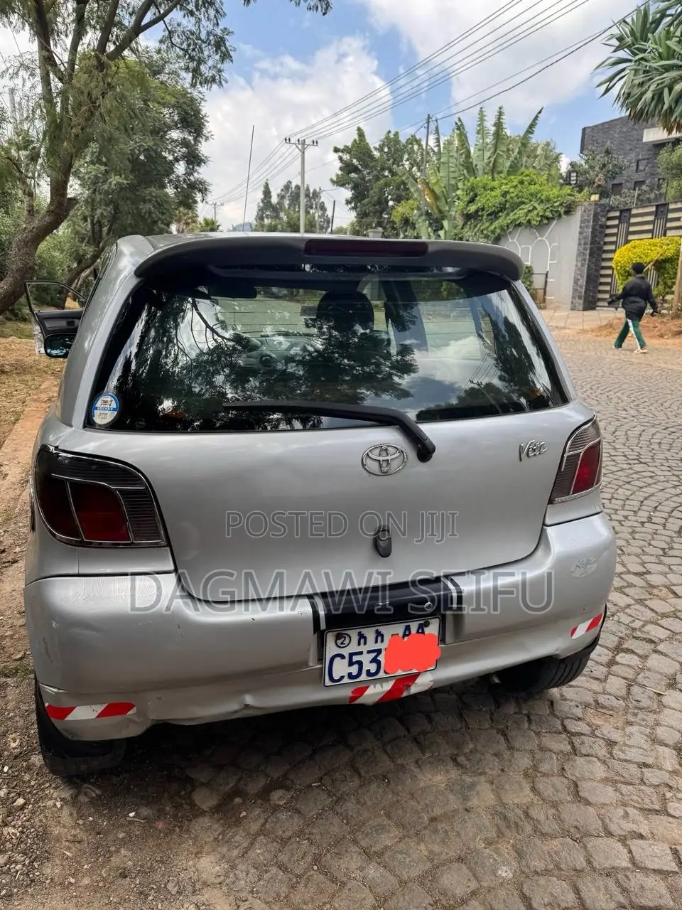 Toyota Vitz 2001 Silver