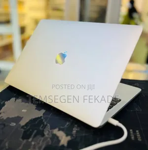 New Laptop Apple MacBook Pro 2020 16GB Apple M1 Pro SSD 256GB
