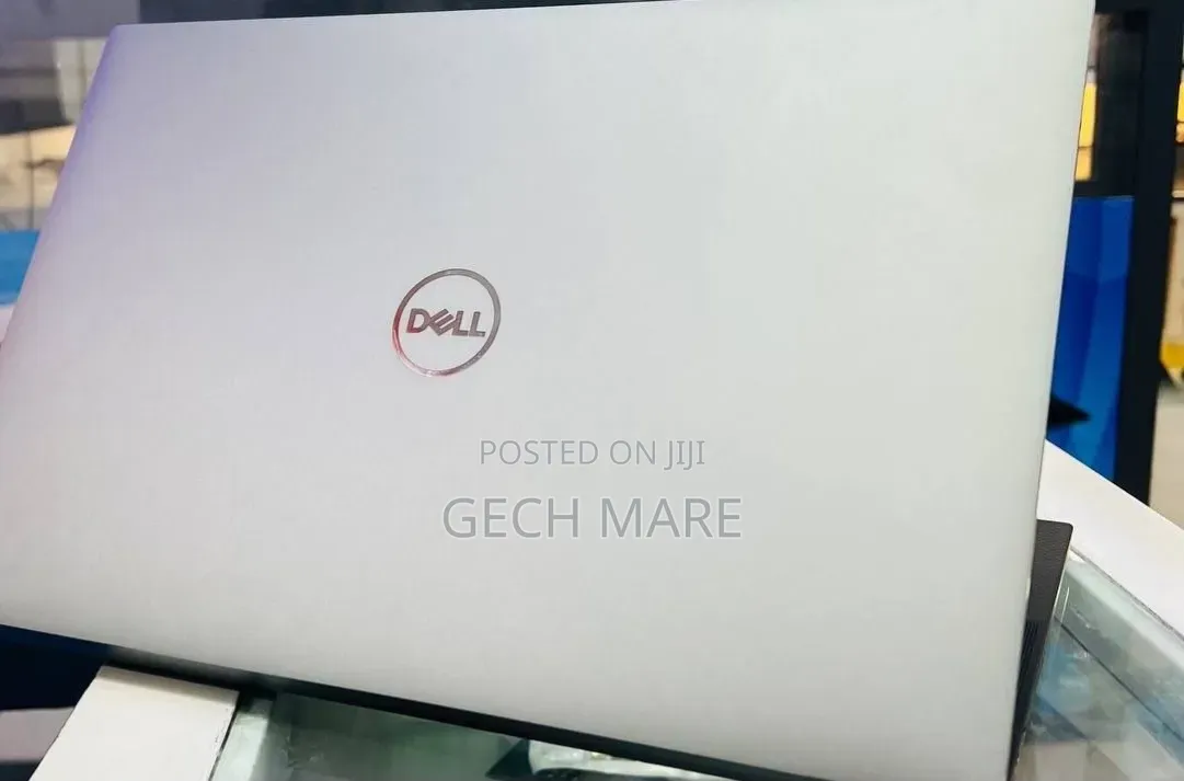New Laptop Dell Precision 5540 16GB Intel Core i7 SSD 512GB
