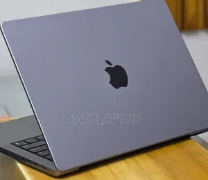 New Laptop Apple MacBook Pro 2021 M1 32GB Apple M1 Pro SSD 512GB