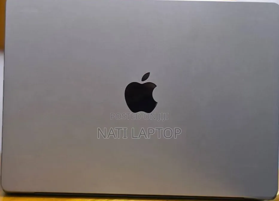 New Laptop Apple MacBook Pro 2021 M1 32GB Apple M1 Pro SSD 512GB