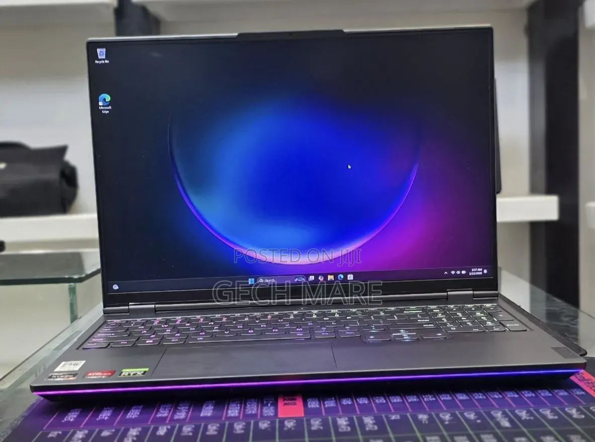 New Laptop Lenovo Legion 5 32GB AMD Ryzen 9 SSD 1T