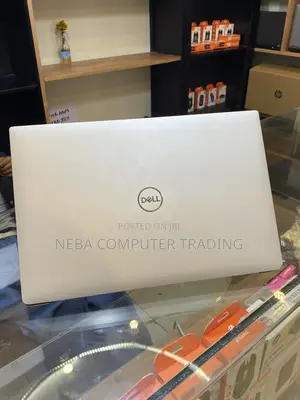 New Laptop Dell XPS 15 16GB Intel Core i9 SSD 512GB