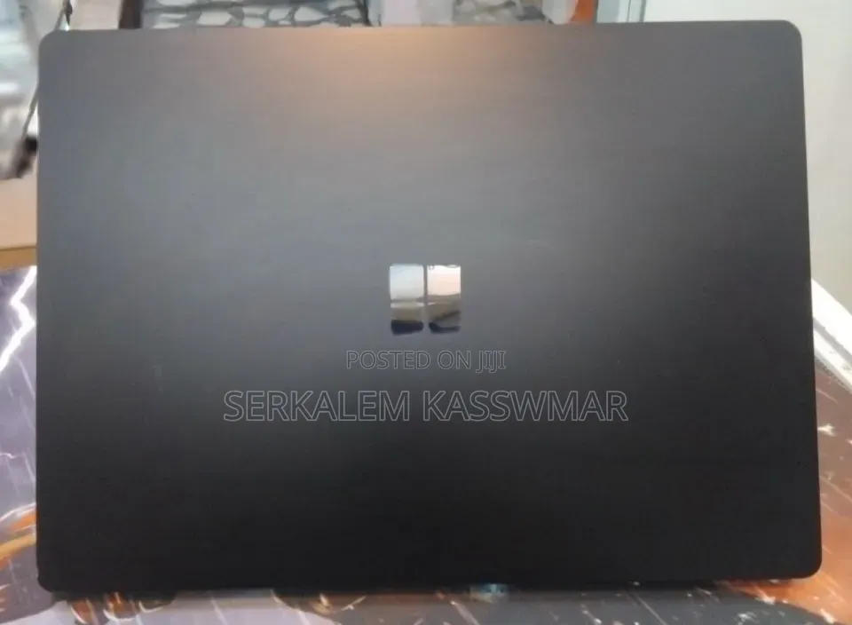 New Laptop Microsoft Surface Laptop 5 16GB Intel Core i7 SSD 256GB