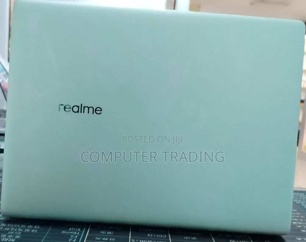 New Laptop Alienware Area-51m 16GB Intel Core i5 SSD 512GB