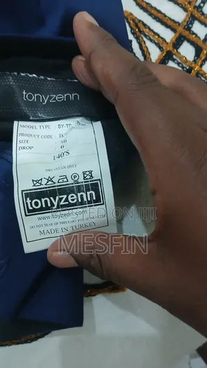 የወንዶች ፎርማል ሱት (Men’s Formal Suit) ብራንድ: TONY ZENN / Tonyzenn