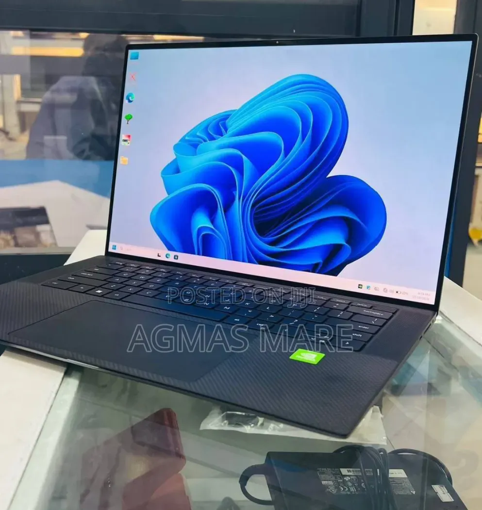 New Laptop Dell Precision 5570 16GB Intel Core i7 SSD 512GB