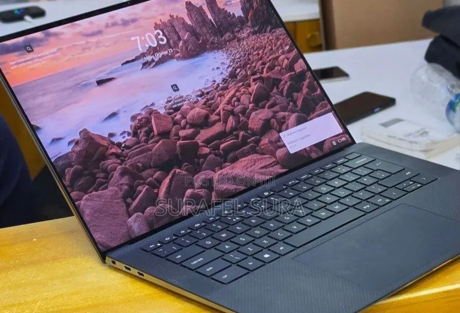 New Laptop Dell Precision 5550 16GB Intel Core i7 SSD 512GB