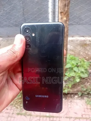 Samsung Galaxy M13 64 GB Black