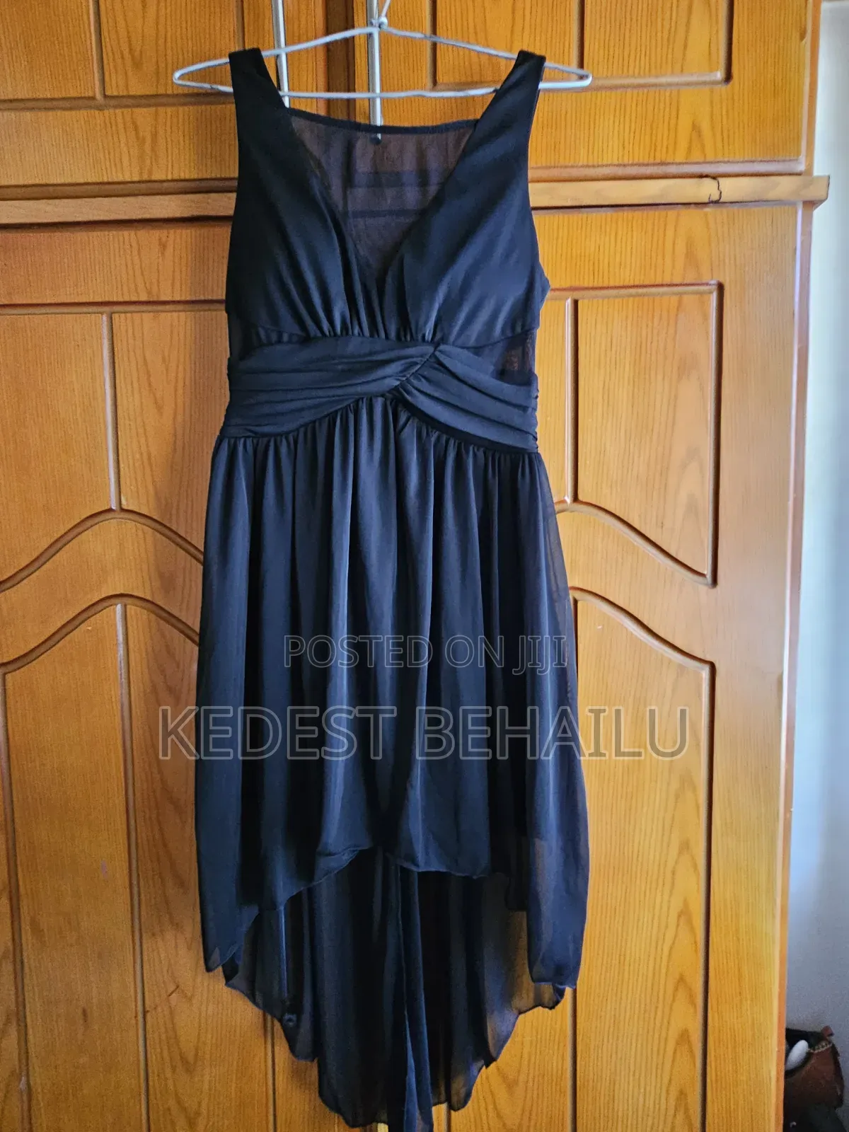 Elegant Black Chiffon High-Low Cocktail Dress (Formal / Party Wear)