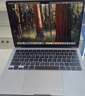 New Laptop Apple MacBook Air 2025 M4 16GB Apple M4 SSD 256GB