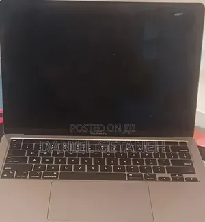 New Laptop Apple MacBook Pro 2020 M1 8GB Intel Core i7 SSD 256GB