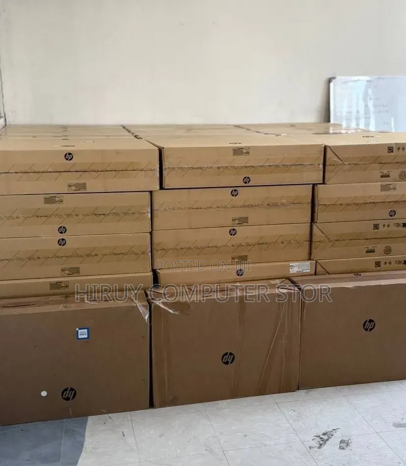 New Desktop Computer HP 200 G4 All-in-One 8GB Intel Core i5 SSD 512GB
