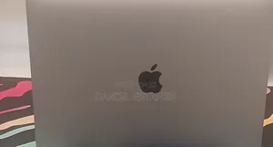 New Laptop Apple MacBook Pro 2020 M1 8GB Intel Core i7 SSD 256GB