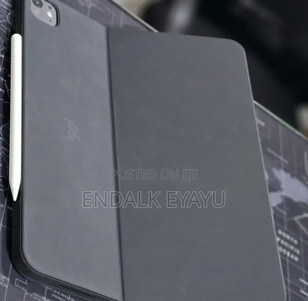New Apple iPad Pro 13 (2025) 256 GB