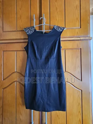 Black Studded Shoulder Bodycon Dress