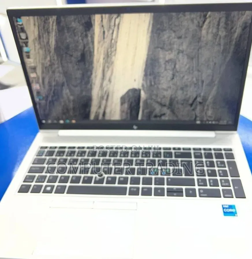 New Laptop HP EliteBook 850 G8 16GB Intel Core i5 SSD 512GB