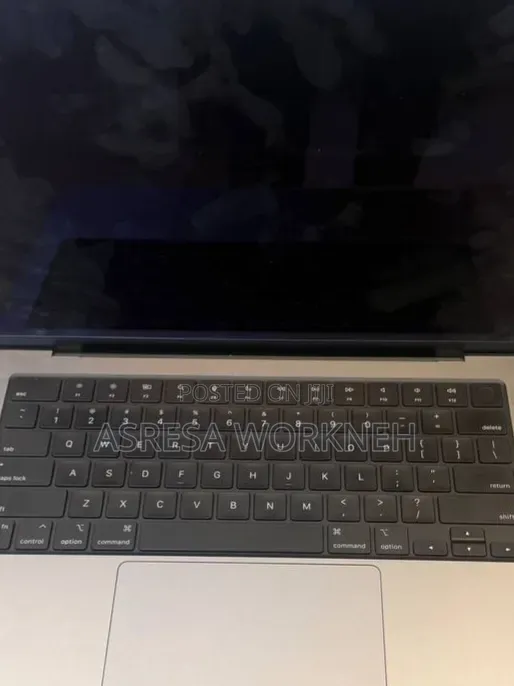 New Laptop Apple MacBook Pro 2023 M3 8GB Apple M3 SSD 512GB