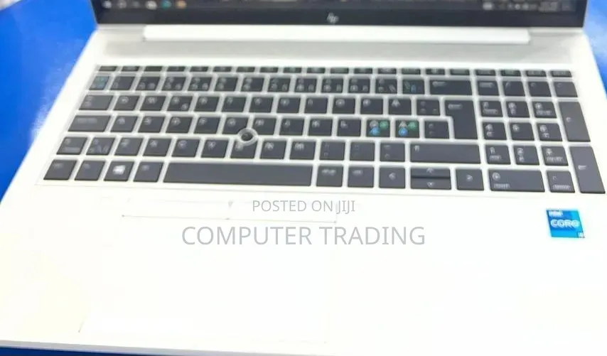 New Laptop HP EliteBook 850 G8 16GB Intel Core i5 SSD 512GB