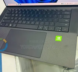 New Laptop Dell Precision 5570 16GB Intel Core i7 SSD 512GB