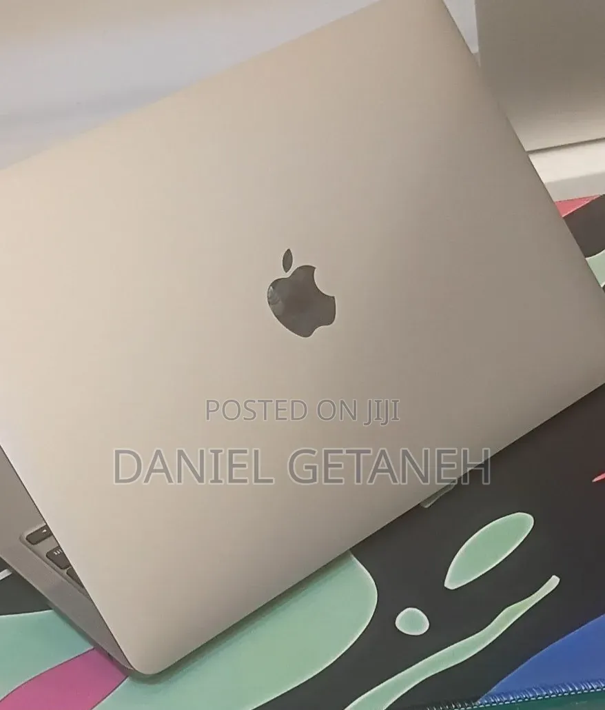 New Laptop Apple MacBook Pro 2020 M1 16GB Intel Core i7 SSD 512GB