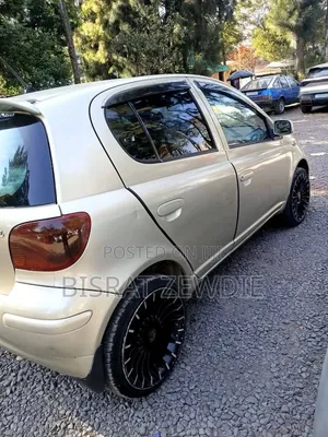 Toyota Vitz 2003